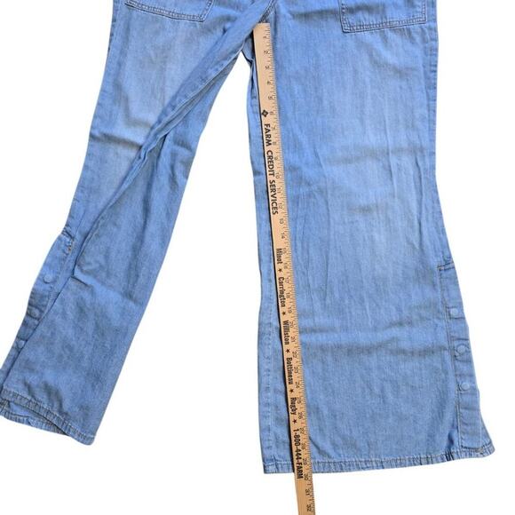 Pilcro Wide Leg Pants - Picture 9 of 11